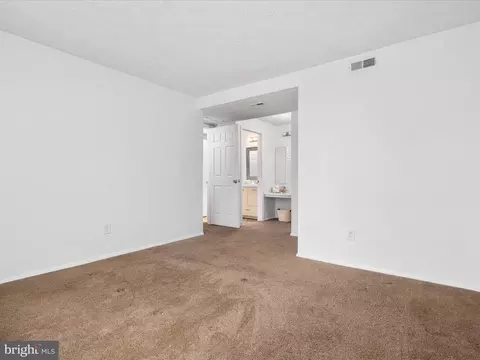 Bedroom - 8036 D Abbey Ct #D, Pasadena, MD 21122 photo 1 of 3