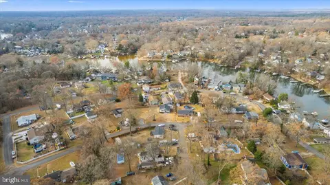310 Claiborne Rd, Pasadena, MD 21122 photo 32