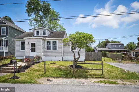 104 Queen Anne Rd, Glen Burnie, MD 21060