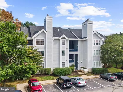 600 Moonglow Rd #302, Odenton, MD 21113