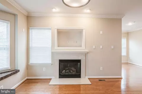 Living - 3416 Barnhouse Dr, Edgewater, MD 21037 photo 1 of 4
