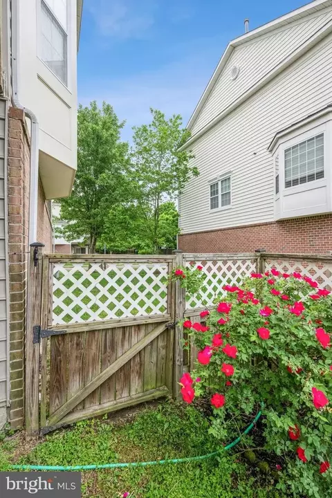 Exterior - 3416 Barnhouse Dr, Edgewater, MD 21037 photo 2 of 3