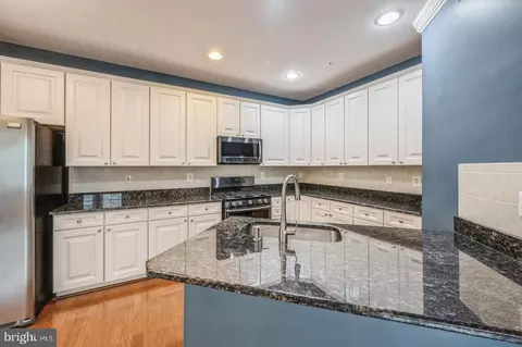 Kitchen - 3416 Barnhouse Dr, Edgewater, MD 21037 photo 5 of 5