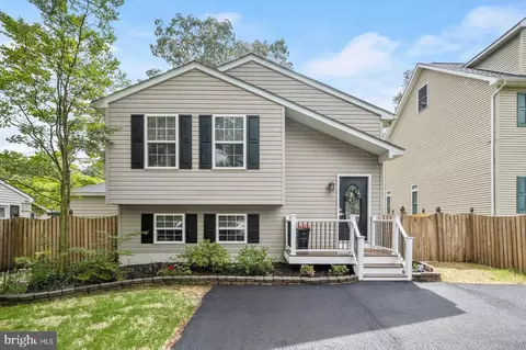 808 Pasadena Ave, Severna Park, MD 21146