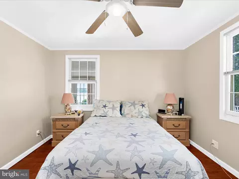 Bedroom - 336 Bar Harbor Rd, Pasadena, MD 21122 photo 2 of 3