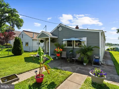 Exterior - 336 Bar Harbor Rd, Pasadena, MD 21122 photo 6 of 20
