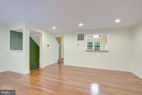 2566 Log Mill Ct, Crofton, MD 21114 photo 12