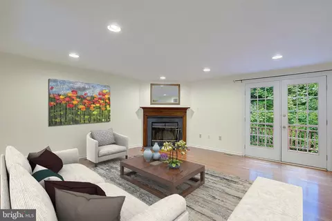 2566 Log Mill Ct, Crofton, MD 21114 photo 8