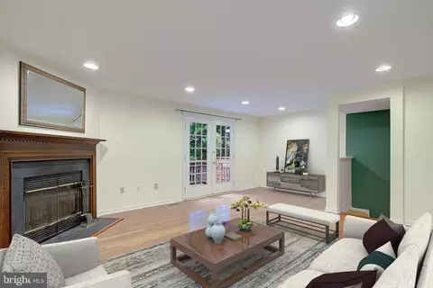 2566 Log Mill Ct, Crofton, MD 21114 photo 10