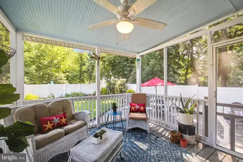 909 Old Annapolis Neck Rd, Annapolis, MD 21403