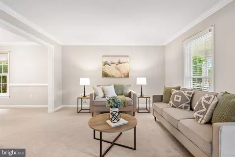 Living - 1301 Saran Ct, Odenton, MD 21113 photo 3 of 8