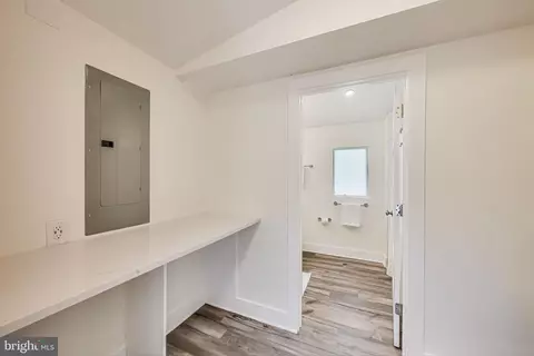 Entry Way - 966 Walnut Ave, North Beach, MD 20714 photo 2 of 2