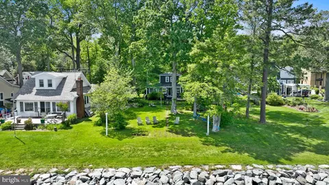 Exterior - 966 Walnut Ave, North Beach, MD 20714 photo 7 of 10
