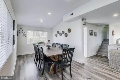 Dining - 966 Walnut Ave, North Beach, MD 20714 photo 1 of 3