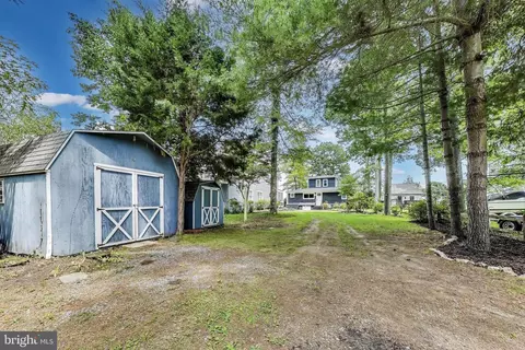 Exterior - 966 Walnut Ave, North Beach, MD 20714 photo 10 of 10