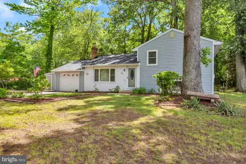 4097 Shoreham Beach Rd, Edgewater, MD 21037 photo 2