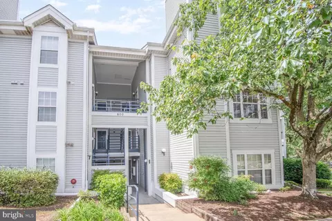 600 Resty Ln #202, Odenton, MD 21113