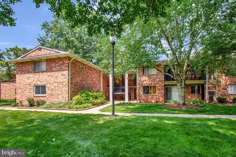 211 B Victor Pkwy #B, Annapolis, MD 21403