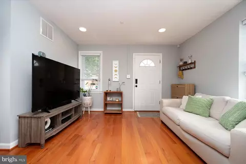 1005 Madison Ct, Annapolis, MD 21403 photo 11