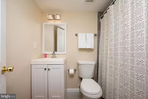 1005 Madison Ct, Annapolis, MD 21403 photo 24