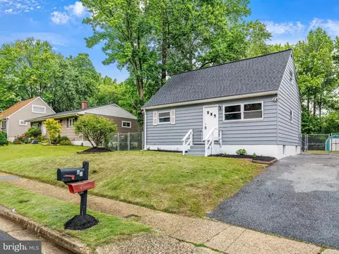 86 Summerfield Dr, Annapolis, MD 21403 photo 2