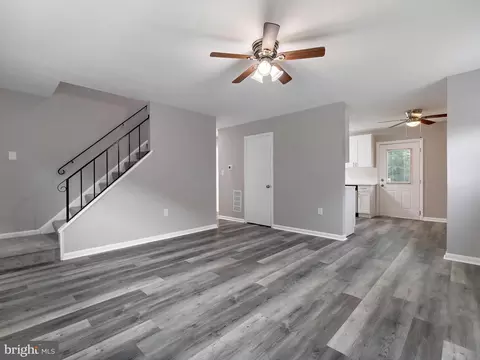 86 Summerfield Dr, Annapolis, MD 21403 photo 8