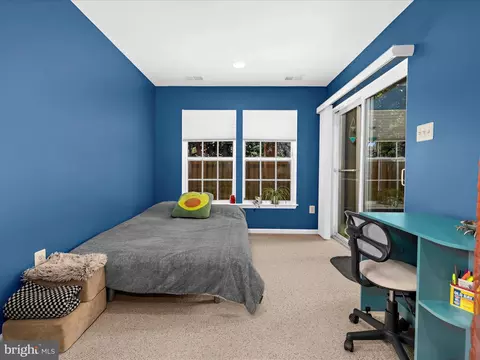 Bedroom - 84 Two Rivers Dr, Edgewater, MD 21037 photo 7 of 9
