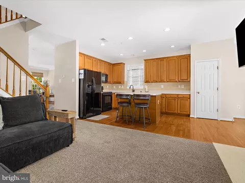Kitchen - 84 Two Rivers Dr, Edgewater, MD 21037 photo 3 of 4