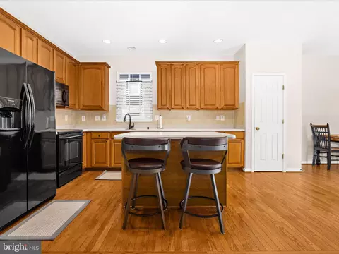 Kitchen - 84 Two Rivers Dr, Edgewater, MD 21037 photo 4 of 4
