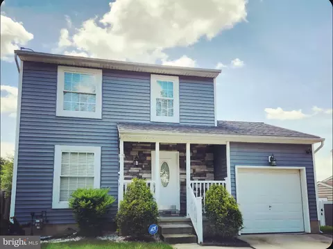 325 10th Ave, Brooklyn Park, MD 21225