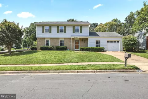 1901 Champlain Dr, Severn, MD 21144
