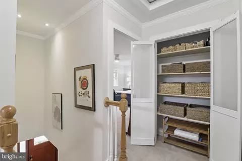 Entry Way - 1367 Cedar Ave, Annapolis, MD 21403 photo 6 of 7