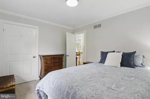 Bedroom - 1367 Cedar Ave, Annapolis, MD 21403 photo 4 of 7