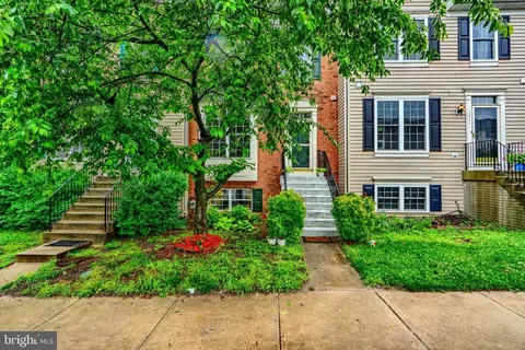 1713 Sea Pine Cir, Severn, MD 21144
