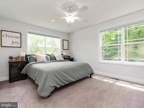 Bedroom - 933 Winding Rd, Edgewater, MD 21037 photo 1 of 8