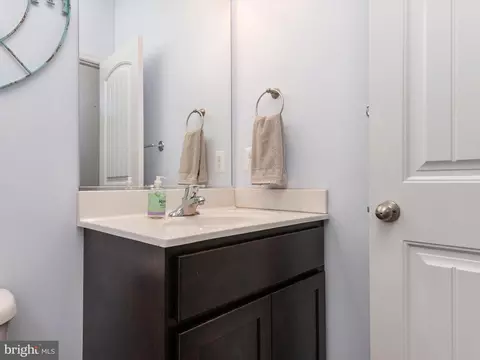 Bath - 933 Winding Rd, Edgewater, MD 21037 photo 1 of 4