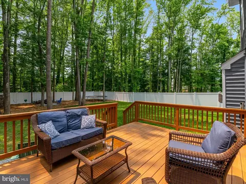 Exterior - 933 Winding Rd, Edgewater, MD 21037 photo 7 of 14