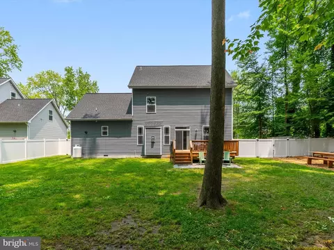 Exterior - 933 Winding Rd, Edgewater, MD 21037 photo 10 of 14
