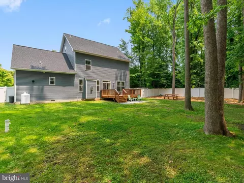 Exterior - 933 Winding Rd, Edgewater, MD 21037 photo 11 of 14