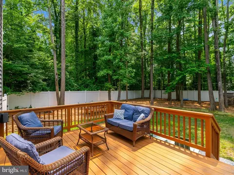 Exterior - 933 Winding Rd, Edgewater, MD 21037 photo 6 of 14