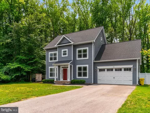 Exterior - 933 Winding Rd, Edgewater, MD 21037 photo 4 of 14