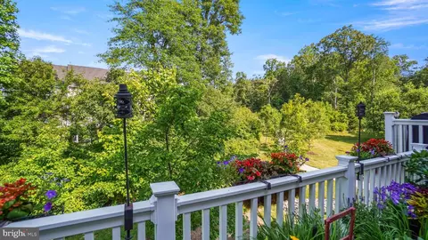 7106 River Birch Dr, Hanover, MD 21076 photo 17