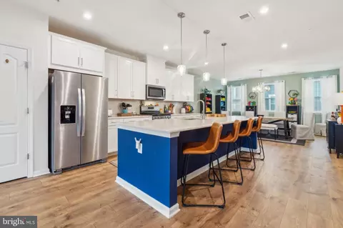 7810 Union Hill Dr, Hanover, MD 21076