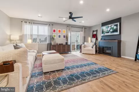 7810 Union Hill Dr, Hanover, MD 21076 photo 4