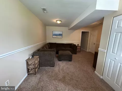 1088 Locust Dr, Pasadena, MD 21122 photo 27