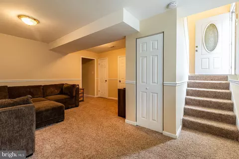 1088 Locust Dr, Pasadena, MD 21122 photo 29