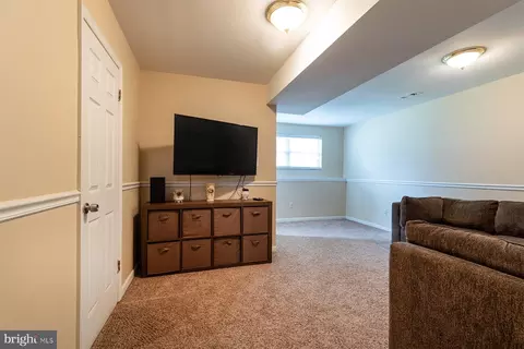 1088 Locust Dr, Pasadena, MD 21122 photo 30