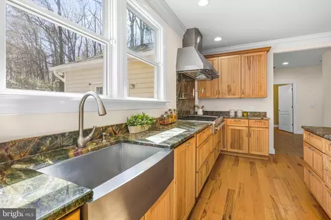 1109 Cherry Point Rd, West River, MD 20778 photo 7