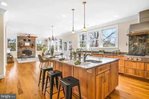1109 Cherry Point Rd, West River, MD 20778 photo 4