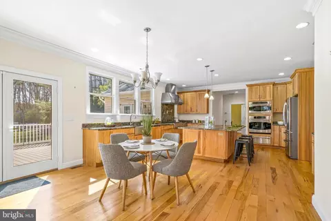 1109 Cherry Point Rd, West River, MD 20778 photo 11